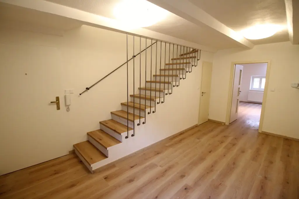 Novostavba bytové jednotky Praha (srpen 2017)